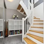 Spacious House With A Beautiful View For Rent *