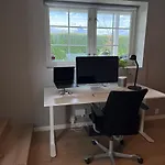 Дом отдыха Spacious House With A Beautiful View For Rent Олесунн
