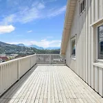 Spacious House With A Beautiful View For Rent