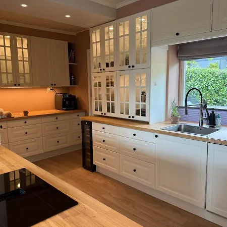 Spacious House With A Beautiful View For Rent Ferienhaus *