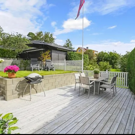 別荘 Spacious House With A Beautiful View For Rent