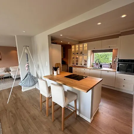 別荘 Spacious House With A Beautiful View For Rent *