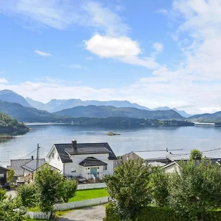 Spacious House With A Beautiful View For Rent 別荘
