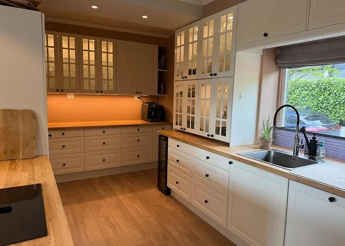 Spacious House With A Beautiful View For Rent Ferienhaus