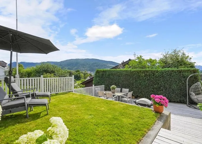 Ferienhaus Spacious House With A Beautiful View For Rent Ålesund