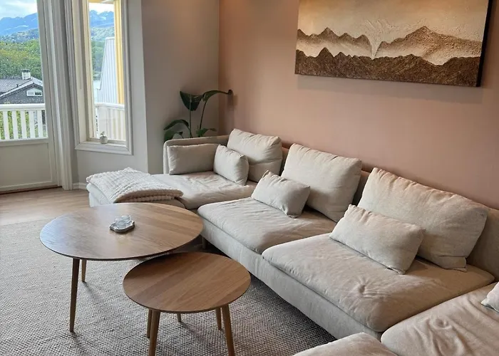 Spacious House With A Beautiful View For Rent Ferienhaus