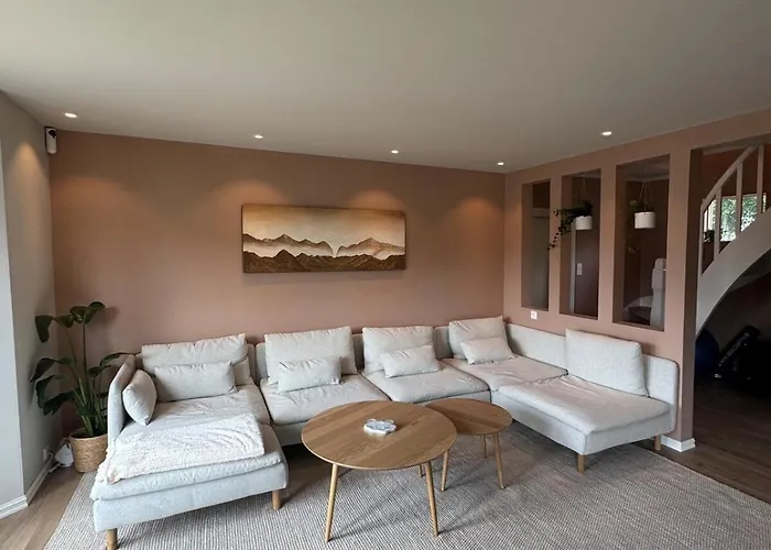 Spacious House With A Beautiful View For Rent Ferienhaus