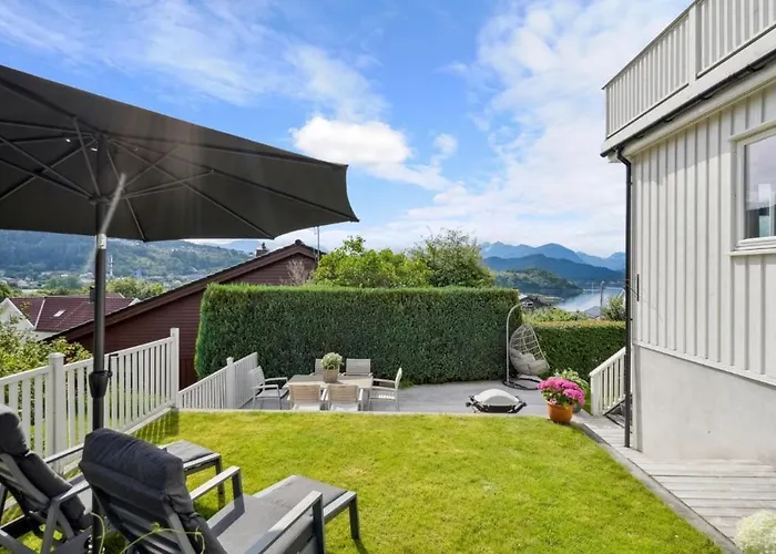 Ferienhaus Spacious House With A Beautiful View For Rent